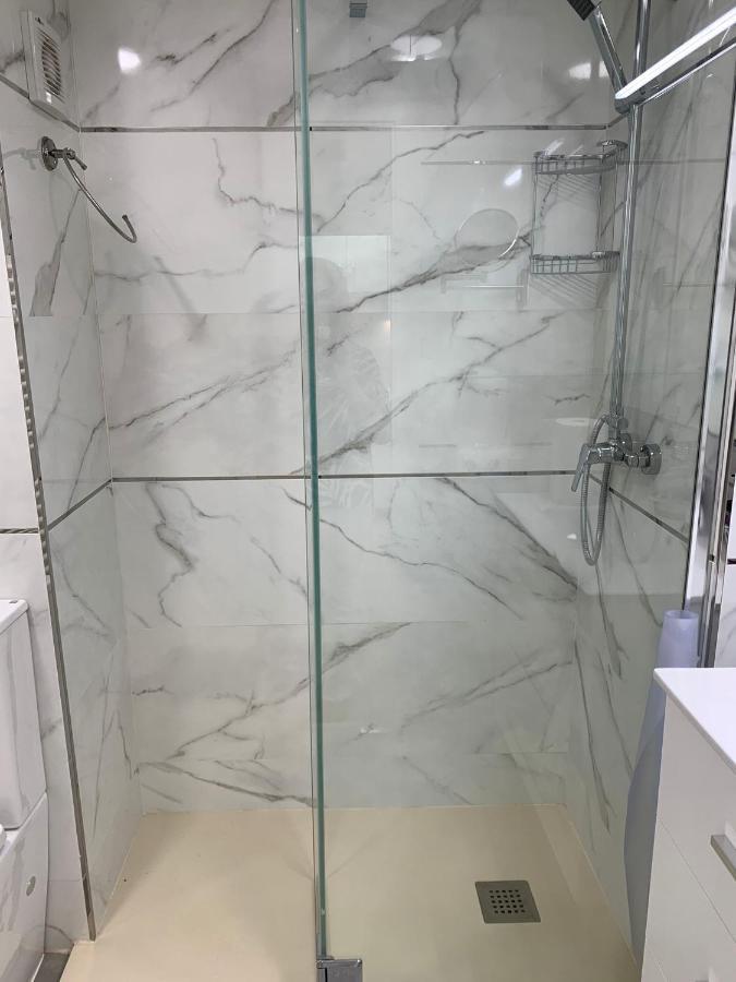 Salesas Oviedo Centro Comercial Corte Ngles- Apartamento מראה חיצוני תמונה